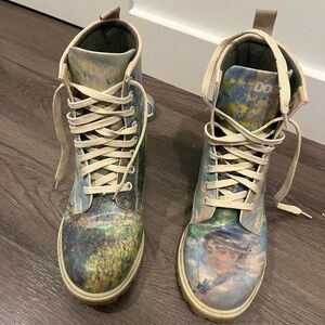 Dogo Muse Monet Faux Leather Boots - Women with Parasol